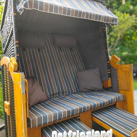 Ferienwohnung Ella In Ostfriesland Ostrhauderfehn Exterior foto